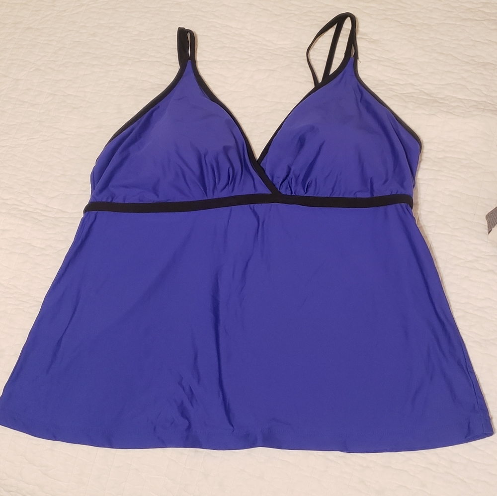 Plus size tankini top, 24w